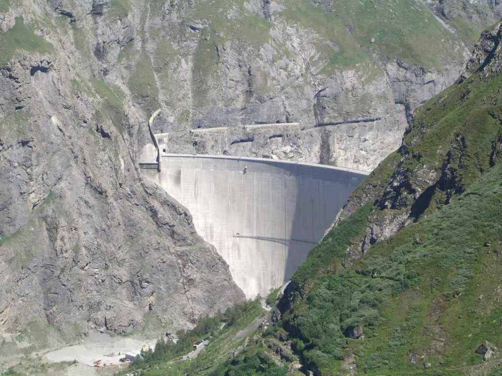 Manuel Moreno Torres Dam, Mexico