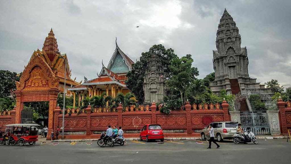 Wat Ounalom Monastery,Sangkat Phsar Kandal Ti Muoy, Phnom Penh
