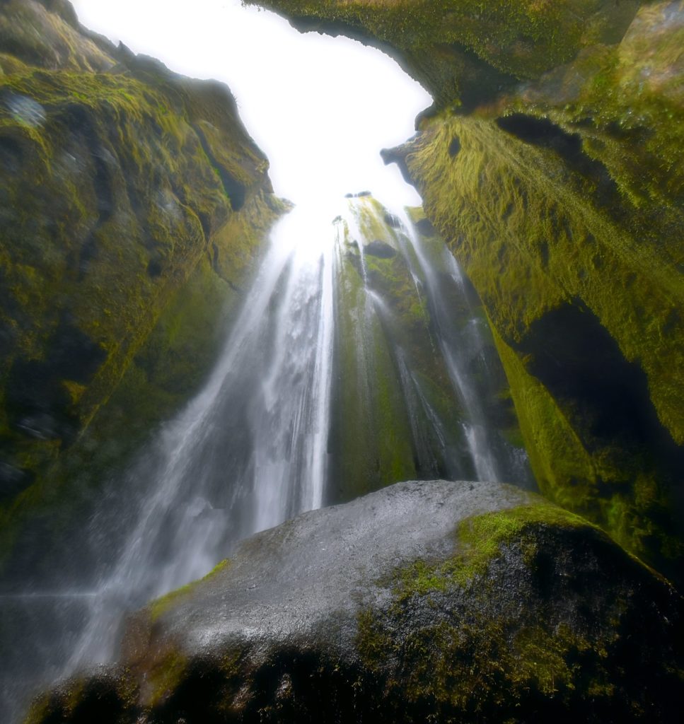 gljufrabui waterfall