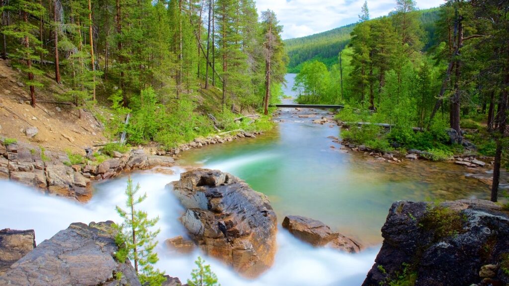 natural tourist attractions in finland