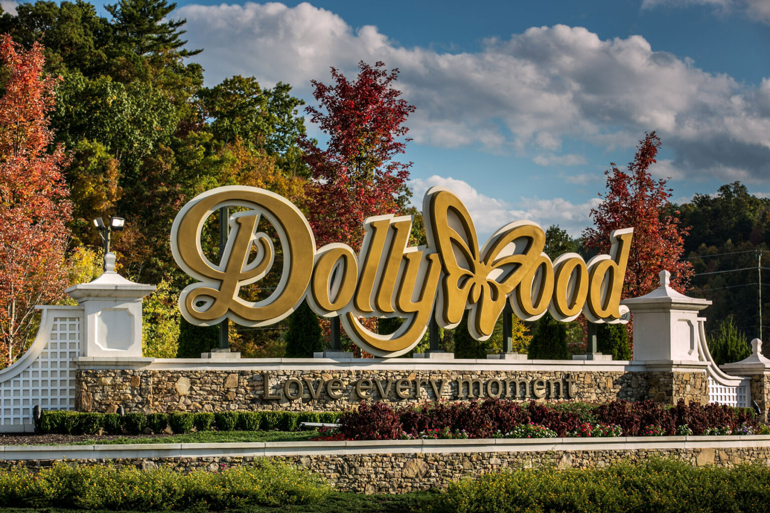 Attractions in Dollywood In 2022